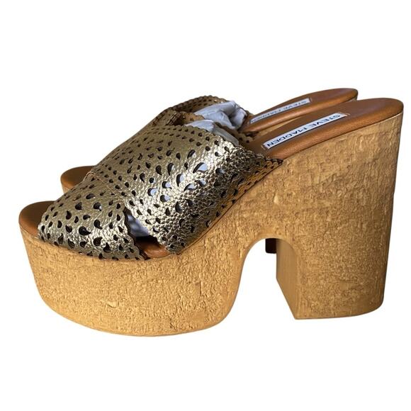 Steve Madden Leather Lining Gold Platform Wedge Sandals NWTs NIB size 8 - Picture 8 of 11